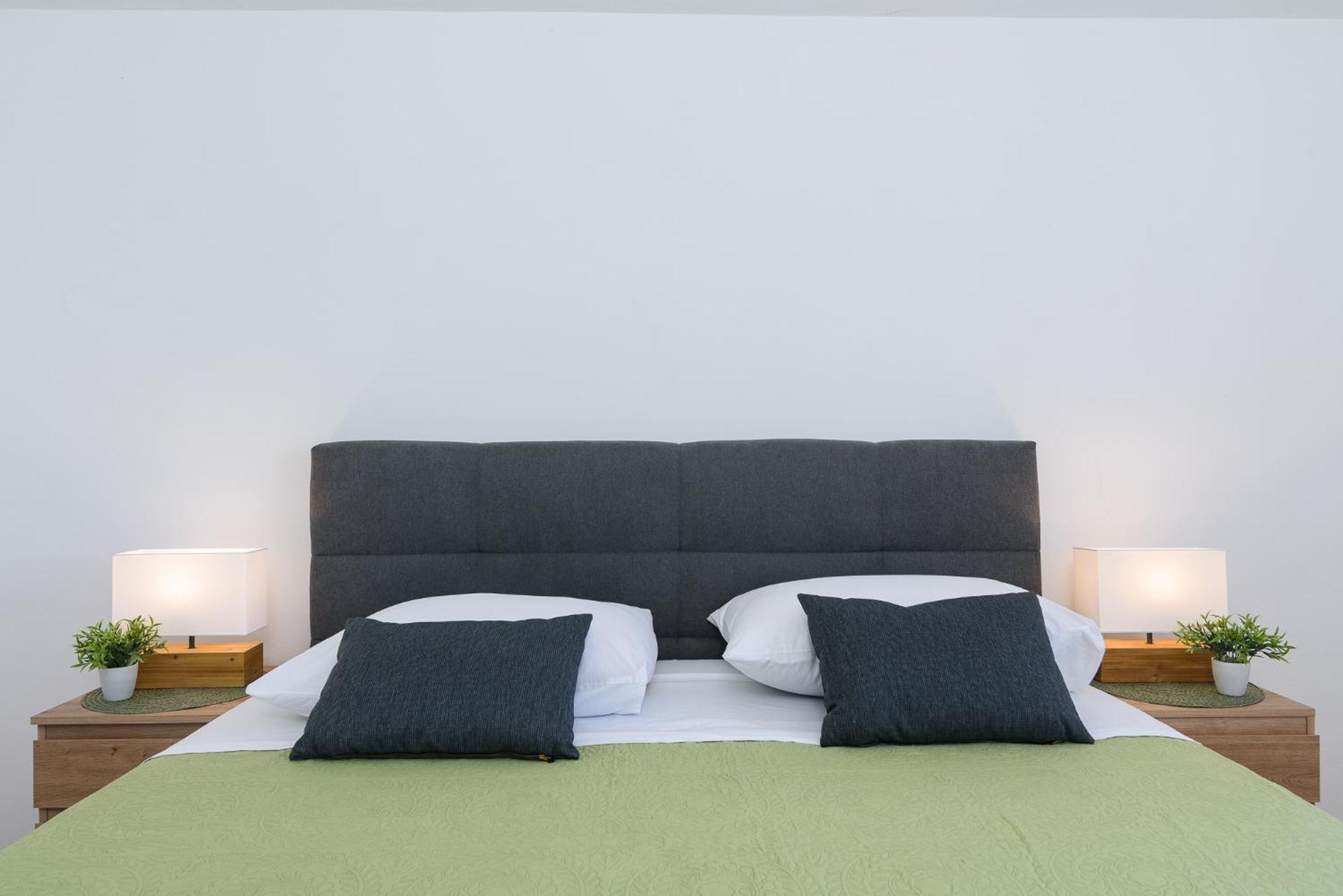 Apartments Eva Trogir Ngoại thất bức ảnh