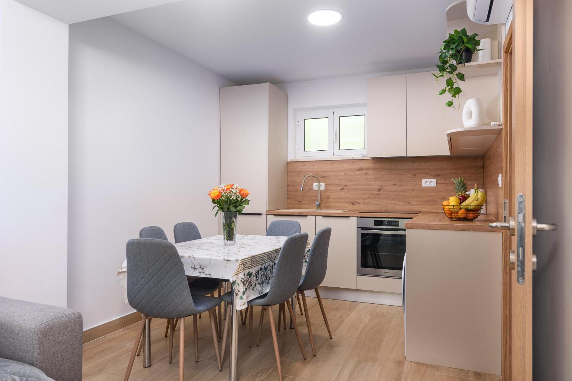 Apartments Eva Trogir Ngoại thất bức ảnh