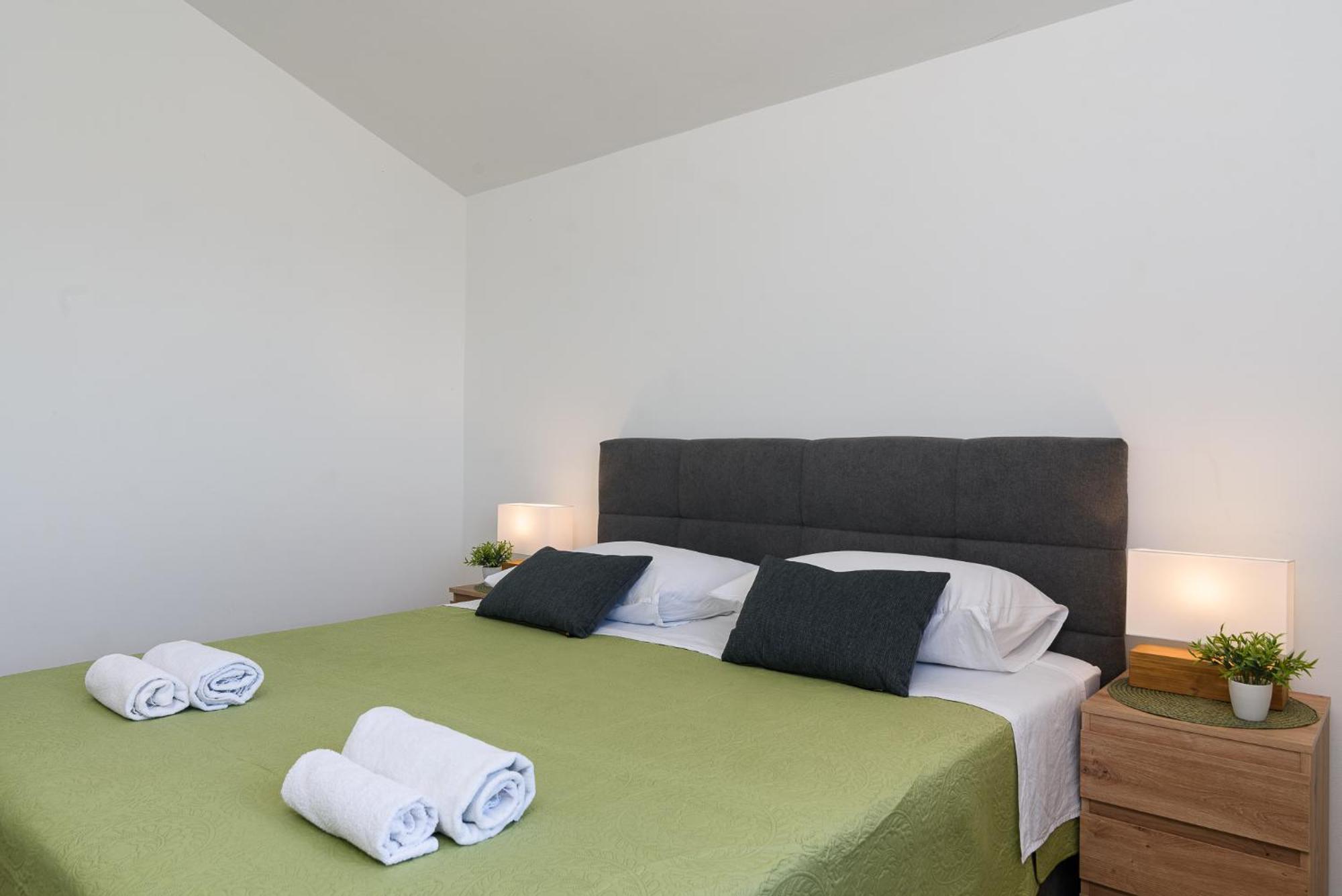 Apartments Eva Trogir Ngoại thất bức ảnh