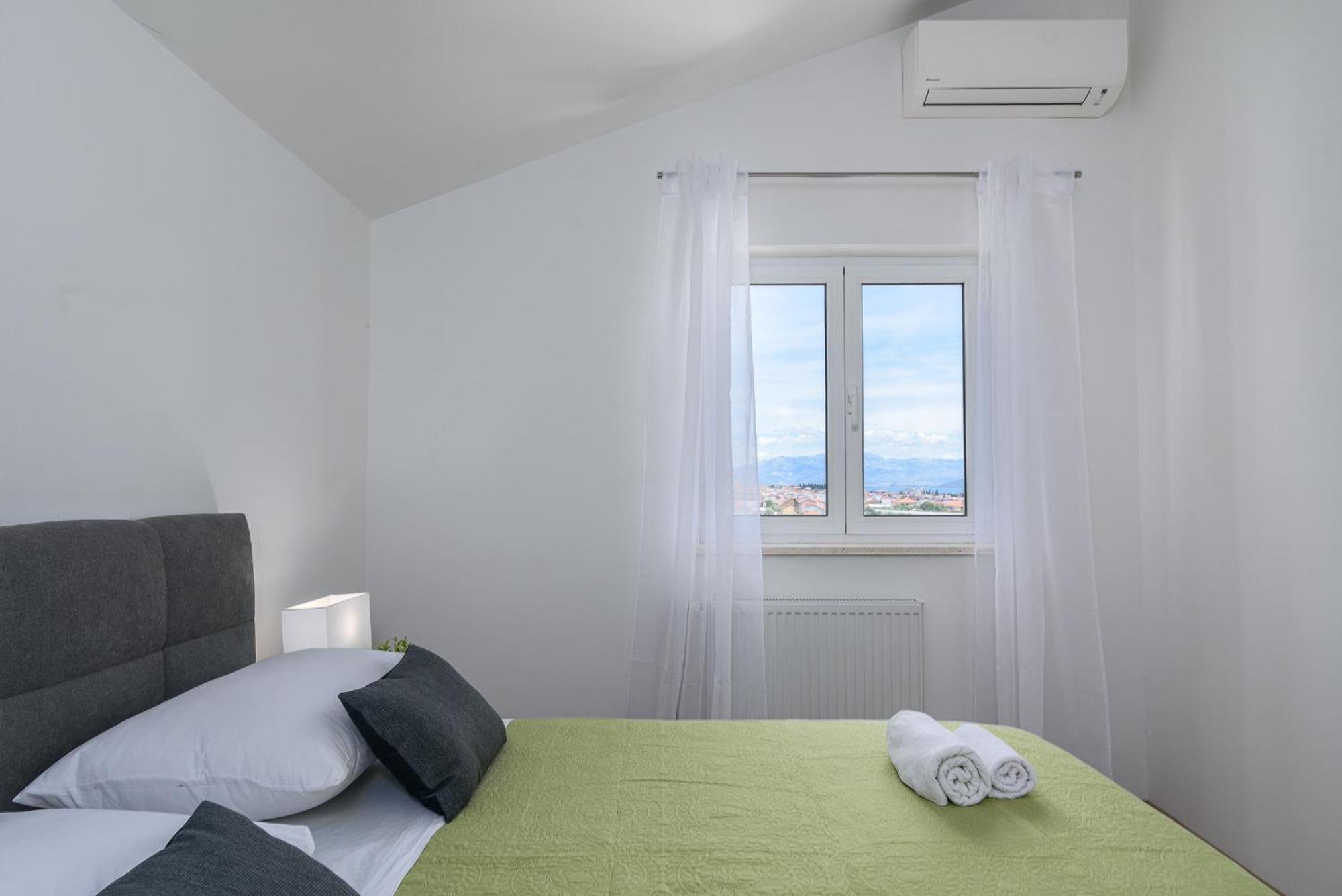 Apartments Eva Trogir Ngoại thất bức ảnh