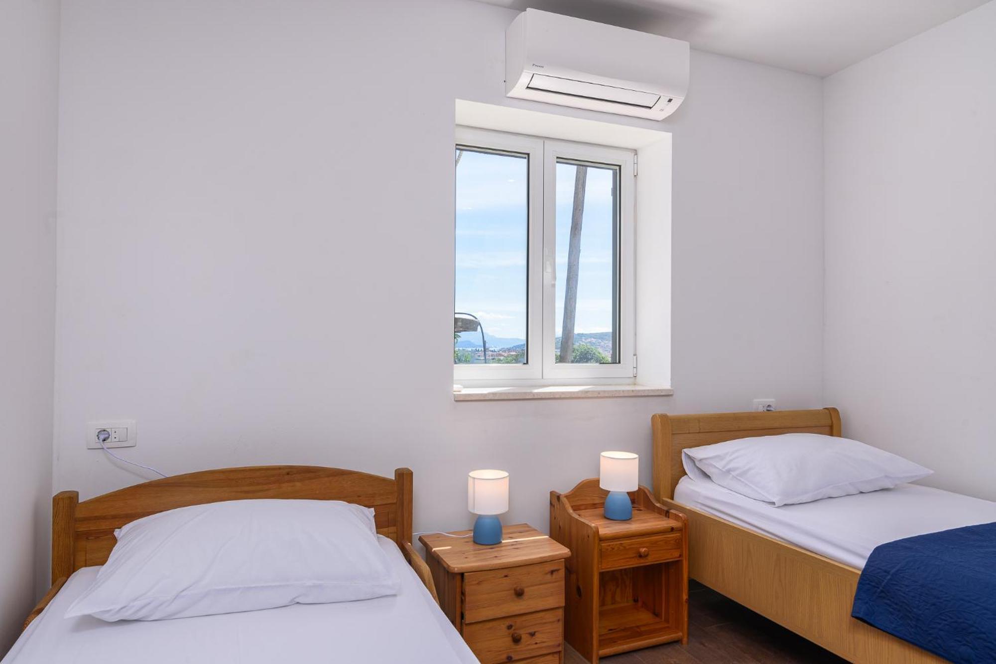 Apartments Eva Trogir Ngoại thất bức ảnh