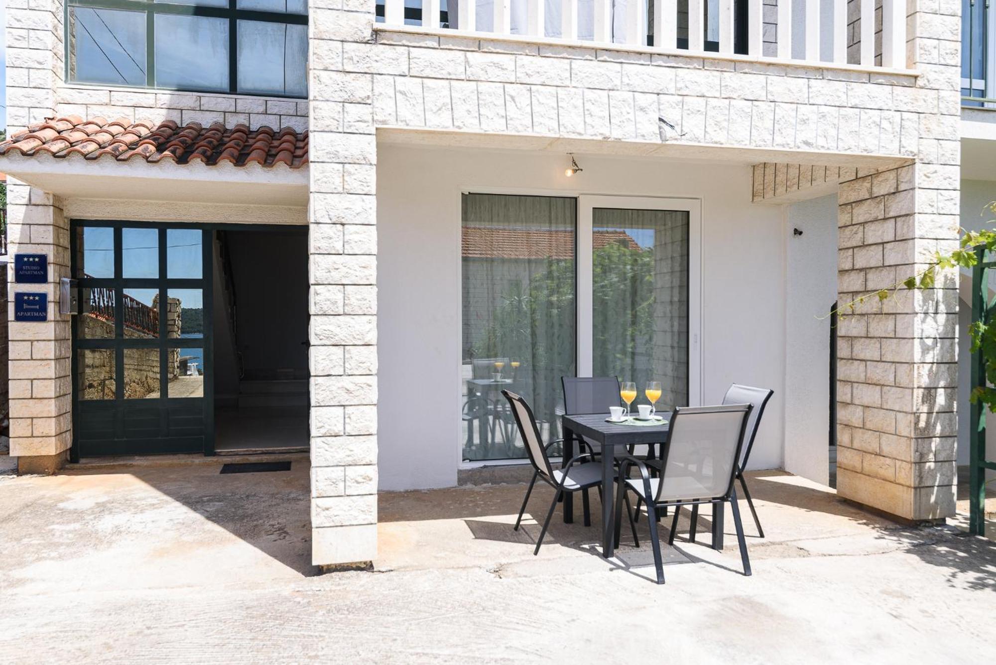 Apartments Eva Trogir Ngoại thất bức ảnh