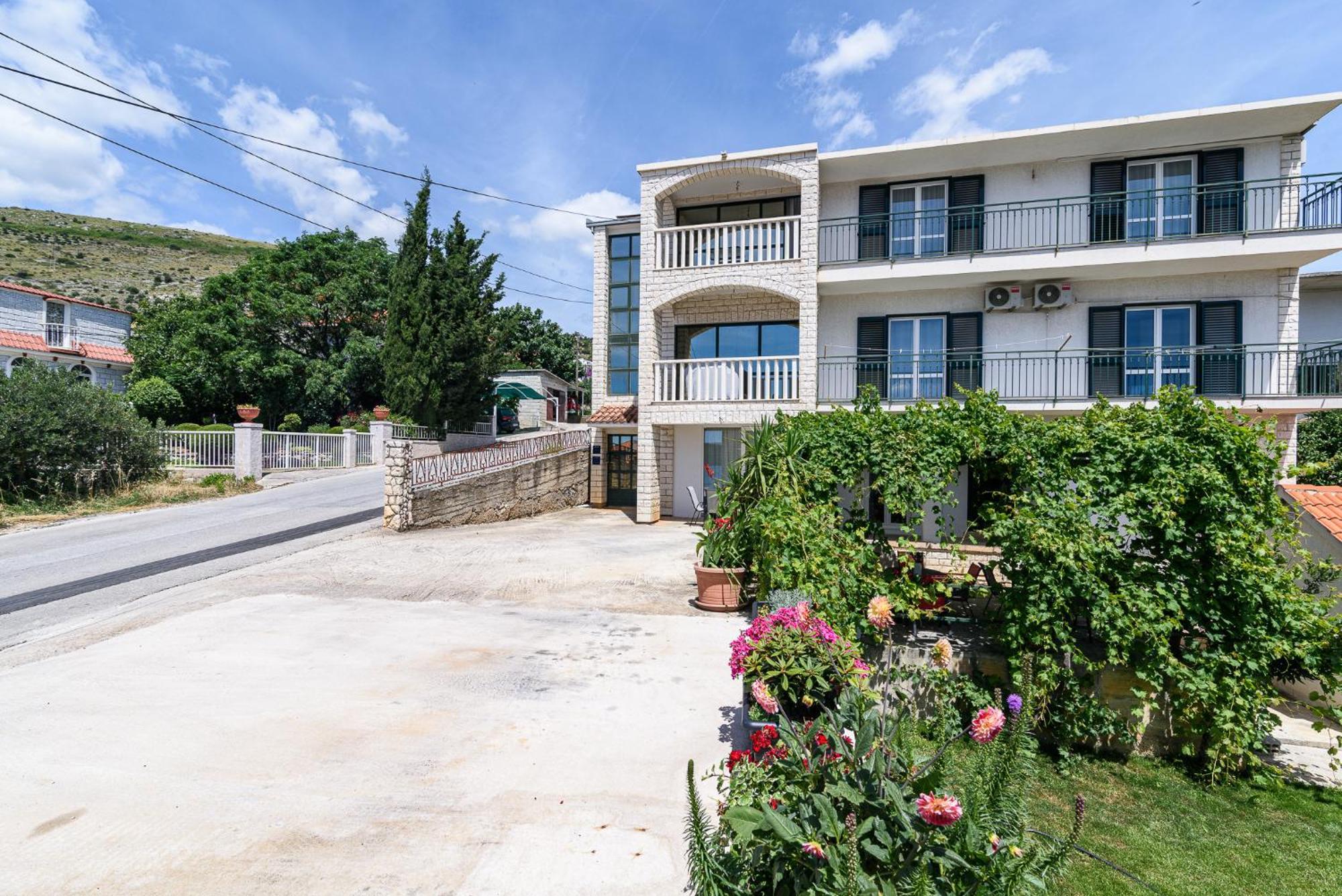 Apartments Eva Trogir Ngoại thất bức ảnh