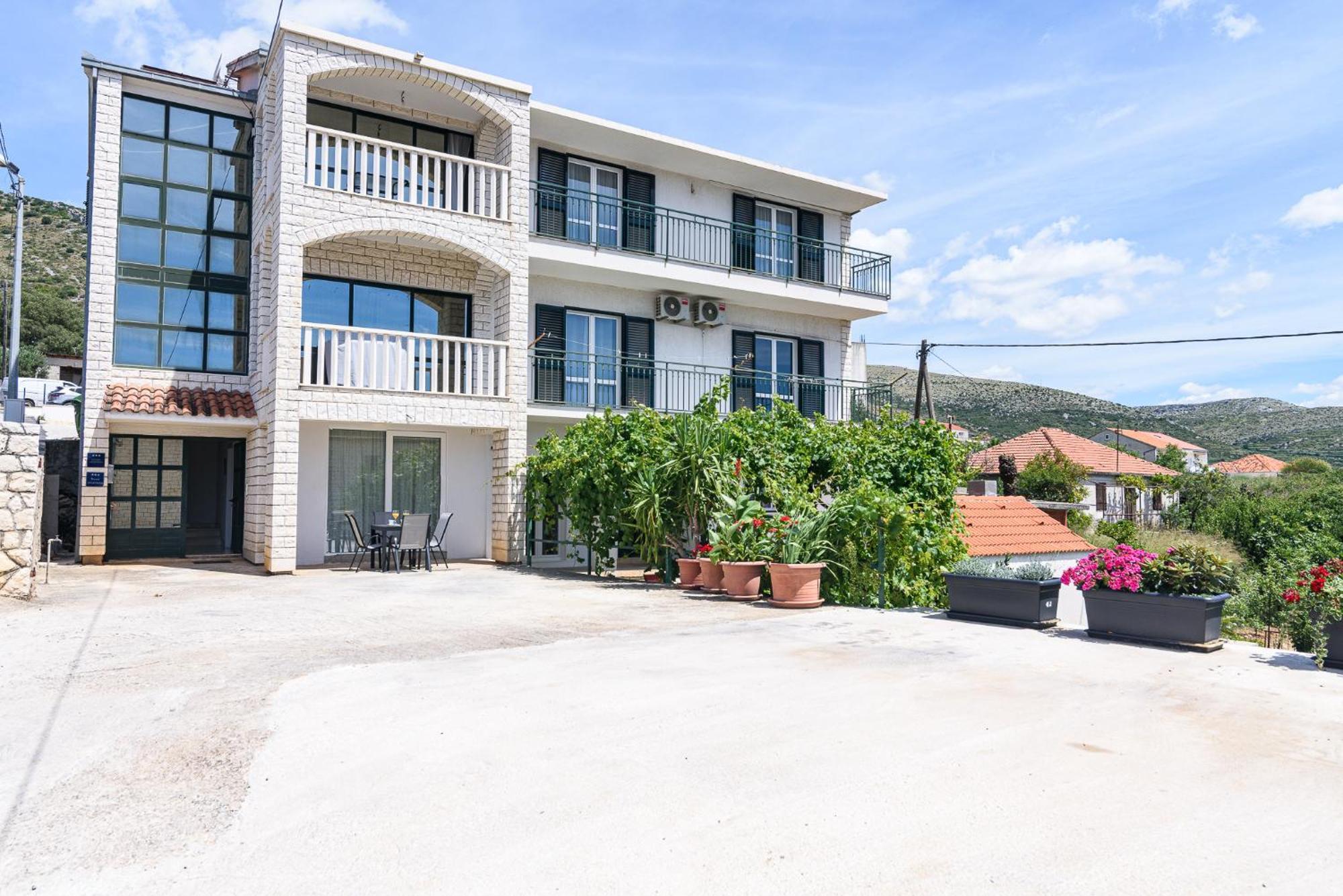 Apartments Eva Trogir Ngoại thất bức ảnh